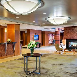 Courtyard By Marriott Boston Logan Airport